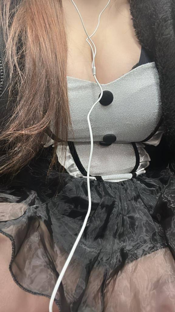 ????