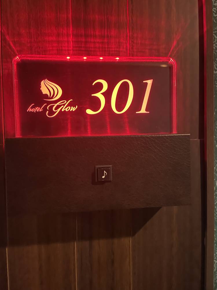ホテル　ぐろー　301号室