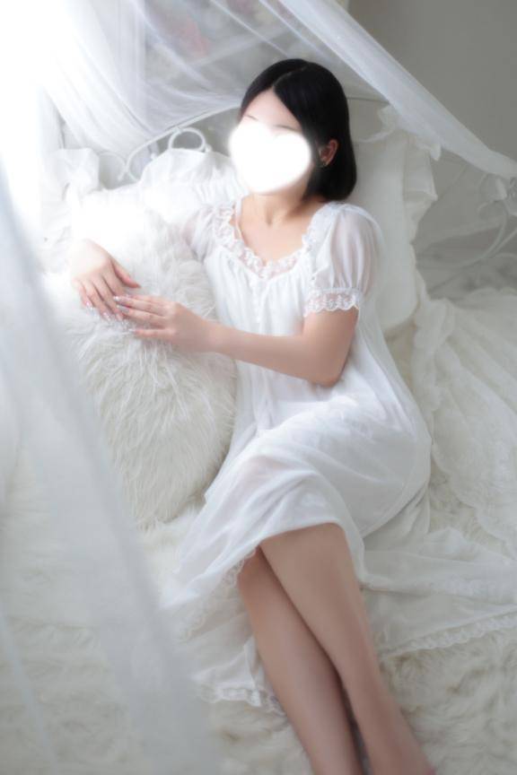 体験あいす ロリ系敏感潮吹き美少女…人気爆発の予感!(タレント倶楽部)