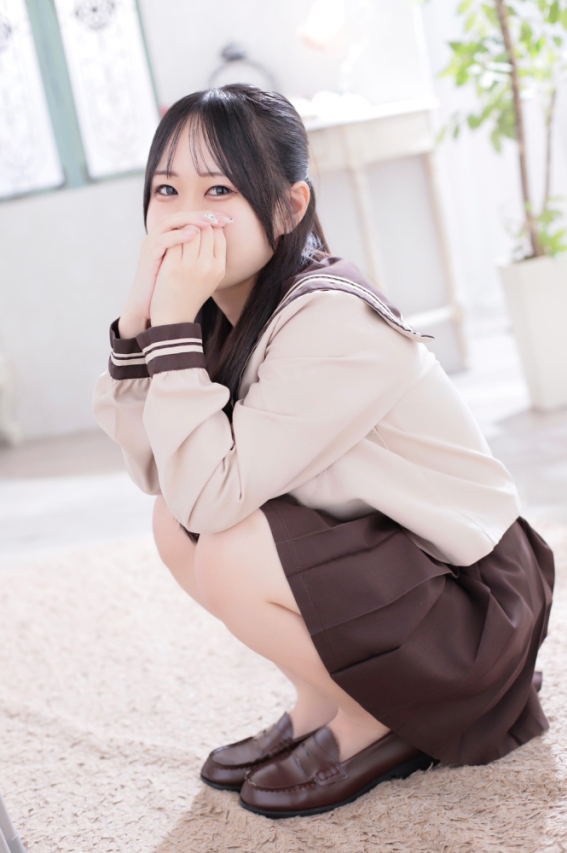 ことは 小柄でスタイル抜群の超エロカワボディ!