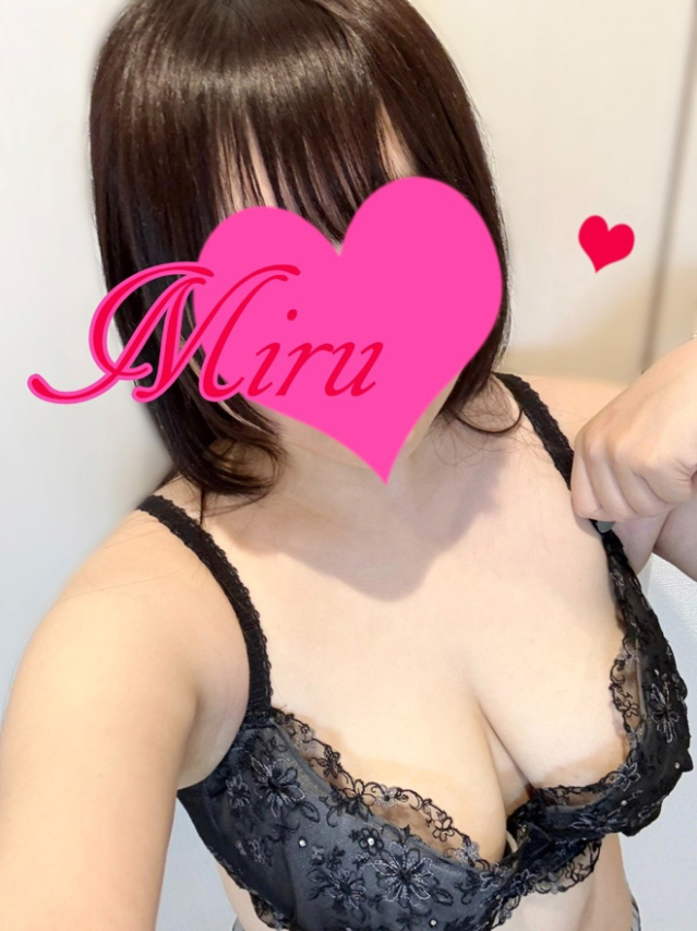 体験みる　Hカップで未経験！もう反則！（タレント倶楽部）
