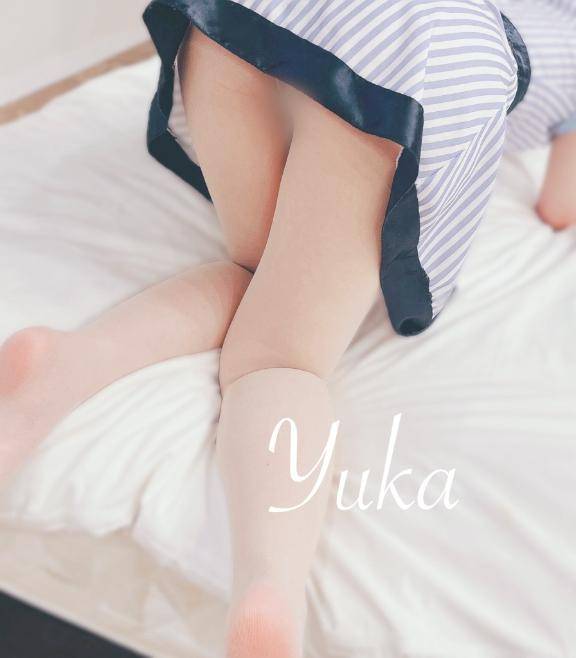 ゆか 清楚なのにエロいんです☆潮吹きスレンダー美女