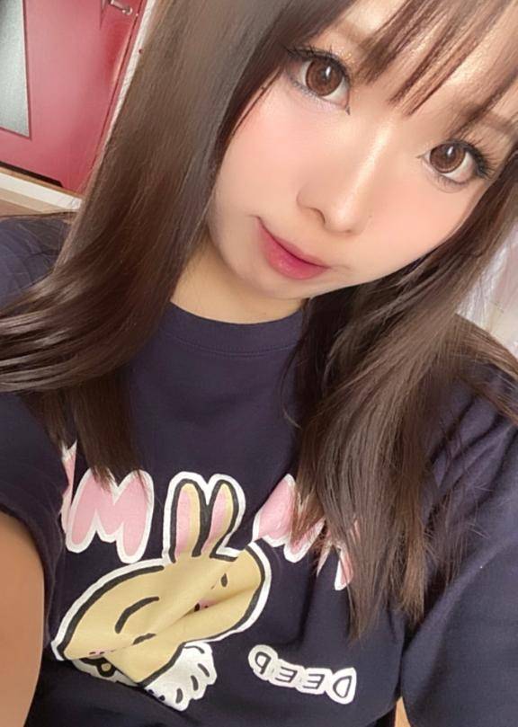 あくあ　隣のキレイな潮吹きお姉さんの悶絶エクスタシー