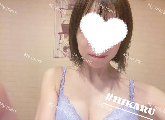 体験ひかる　背徳に濡れる白い肌