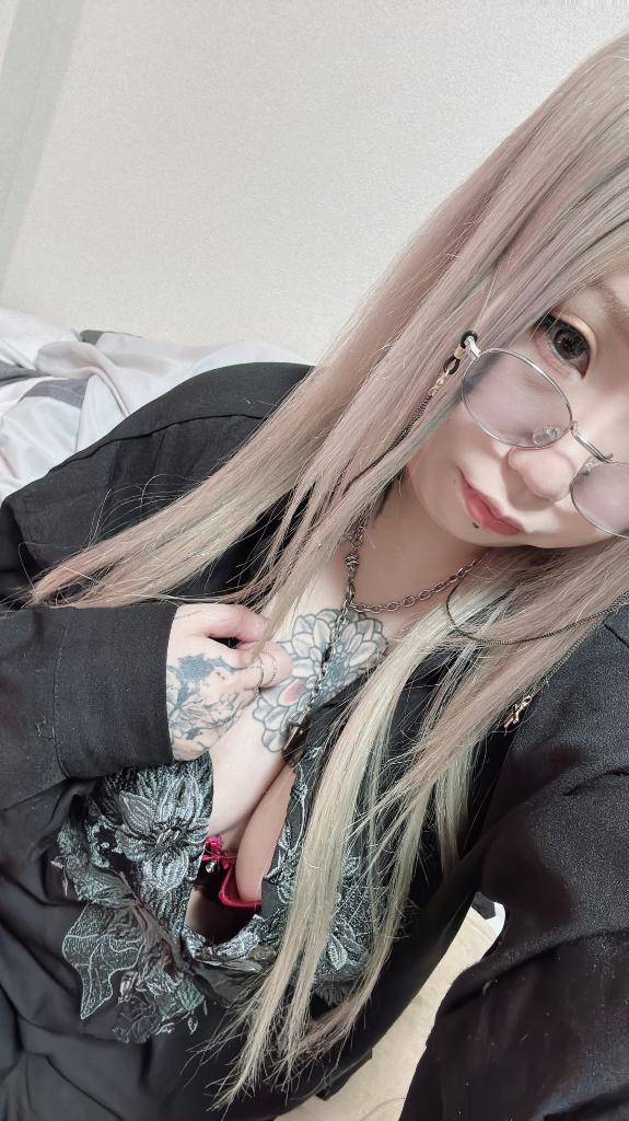 じゅり　かなりのMで超絶変態☆性欲覚醒エロリミッター解除!