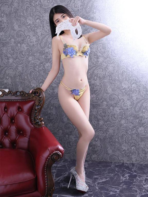 体験さほ　美しさの裏に潜む妖艶なエロス