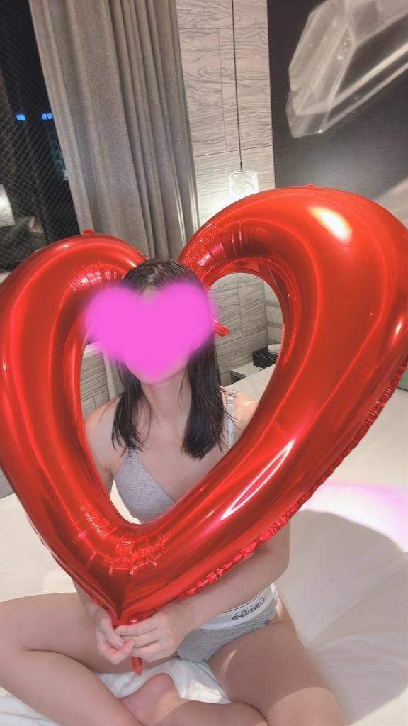 体験さほ　美しさの裏に潜む妖艶なエロス