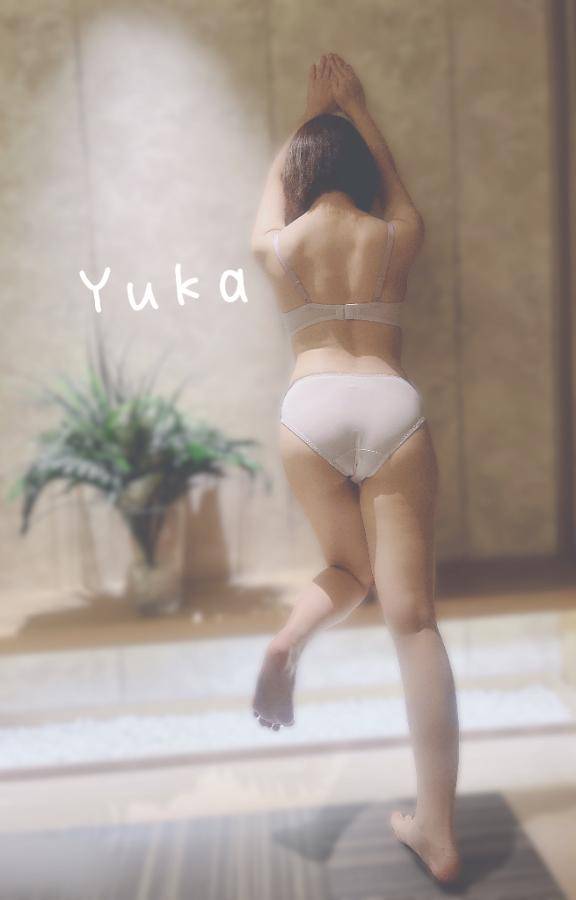 ゆか　清楚なのにエロいんです☆潮吹きスレンダー美女