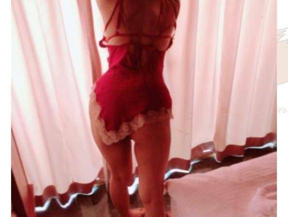 しぐれ　牝の本能が疼く☆最高美女の淫乱フェラ潮吹き祭り