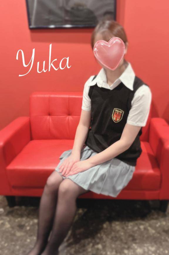 ゆか　清楚なのにエロいんです☆潮吹きスレンダー美女