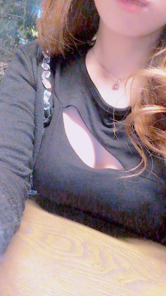 きらり　大洪水潮吹きEカップ☆クリ舐めでイキ乱れる