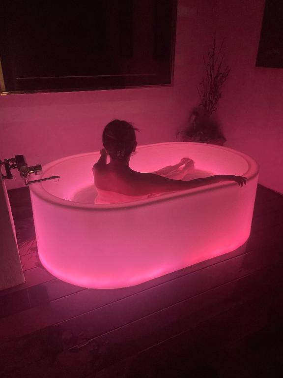 しぐれ　牝の本能が疼く☆最高美女の淫乱フェラ潮吹き祭り