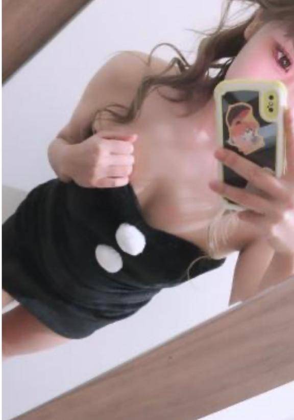 しぐれ　牝の本能が疼く☆最高美女の淫乱フェラ潮吹き祭り