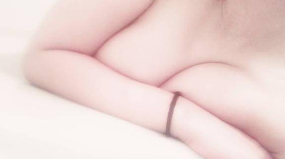 きらり　大洪水潮吹きEカップ☆クリ舐めでイキ乱れる