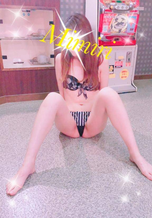 みみり　あなた色に染めて☆扉の向こうに超絶妖艶美女