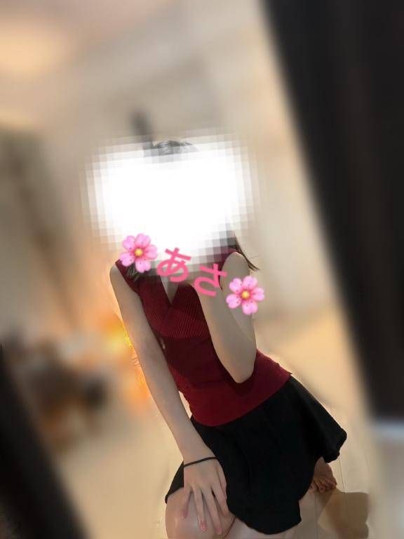 体験あさ　小柄色白スレンダーな変態痴女