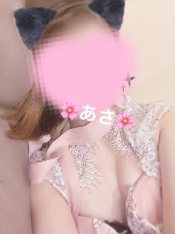 体験あさ　小柄色白スレンダーな変態痴女