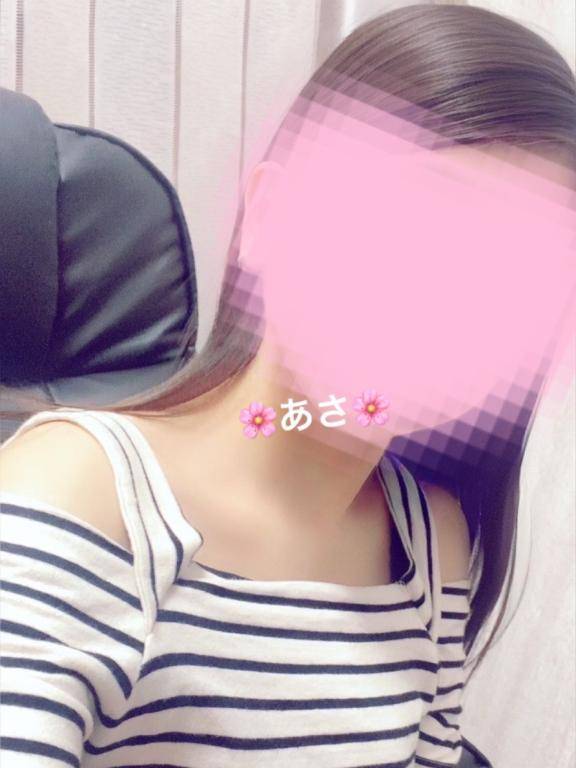 体験あさ　小柄色白スレンダーな変態痴女