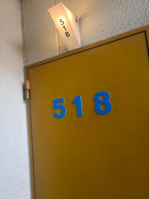 さくや　ドM潮吹き美人妻は全てを包み込む絶品Ｆカップ乳！！