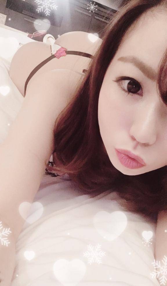 きらり　大洪水潮吹きEカップ☆クリ舐めでイキ乱れる