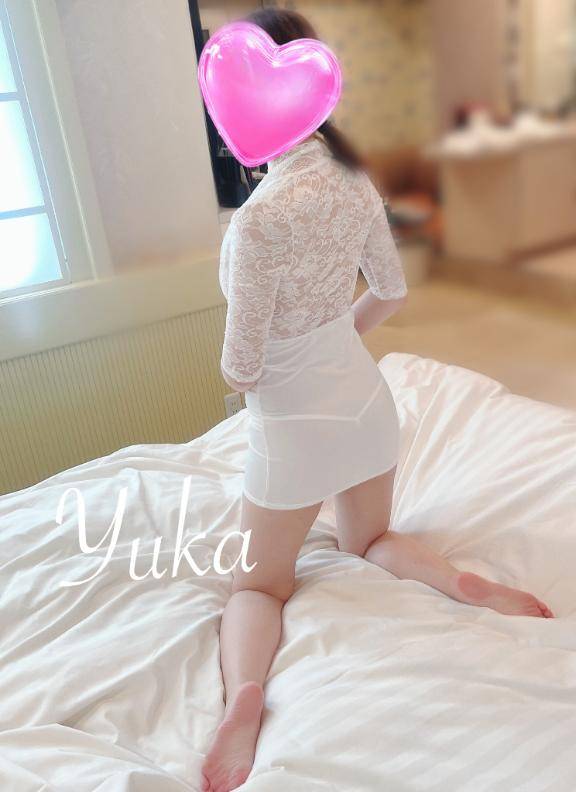 ゆか　清楚なのにエロいんです☆潮吹きスレンダー美女