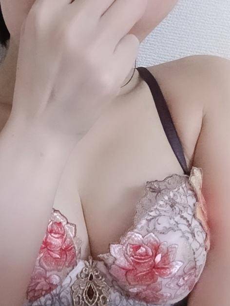 Saki  アダルト?