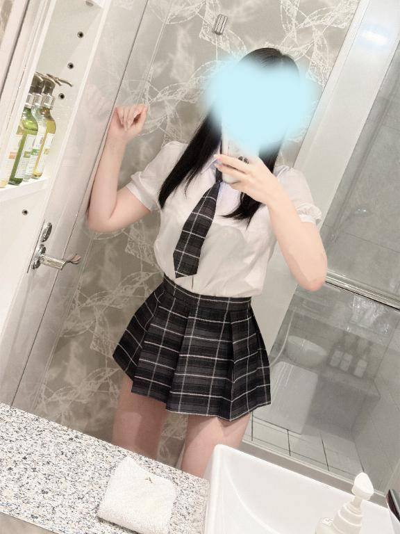体験ゆな　清楚な顔して、色気は確信犯。（タレント倶楽部アダルト）