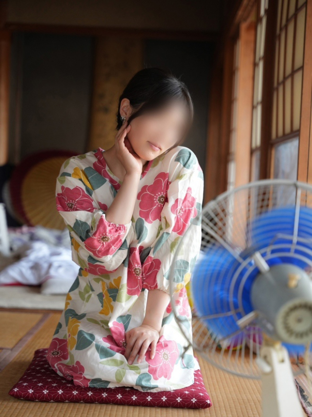 りんこ 煌く妖艶なビジュアル☆美巨乳スタイル神レベル(タレント倶楽部アダルト)