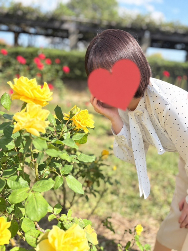 やよい 稀代の美女は銀河のエロさ☆超絶快感に大量発射!(タレント倶楽部アダルト)