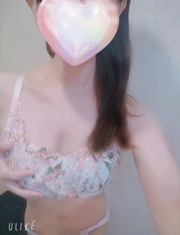 あやな