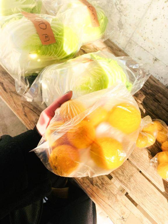 今日は柚子と白菜ゲットー！