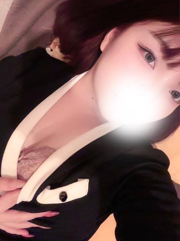 えみり