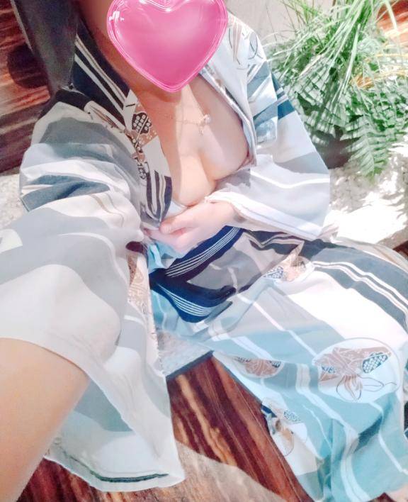 あやな