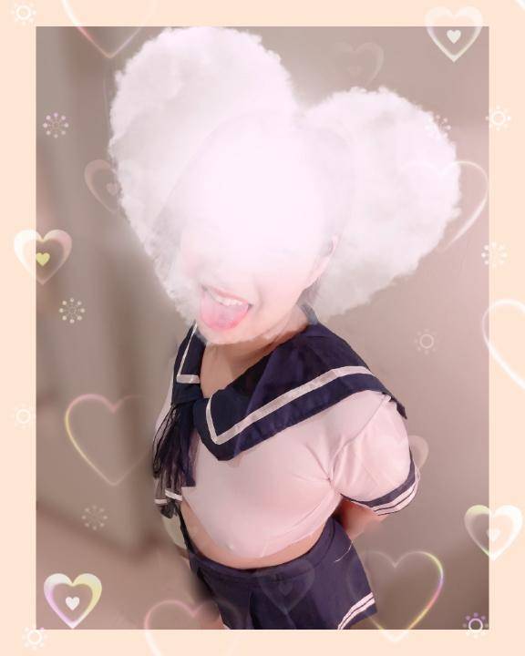 お昼のご褒美時間?