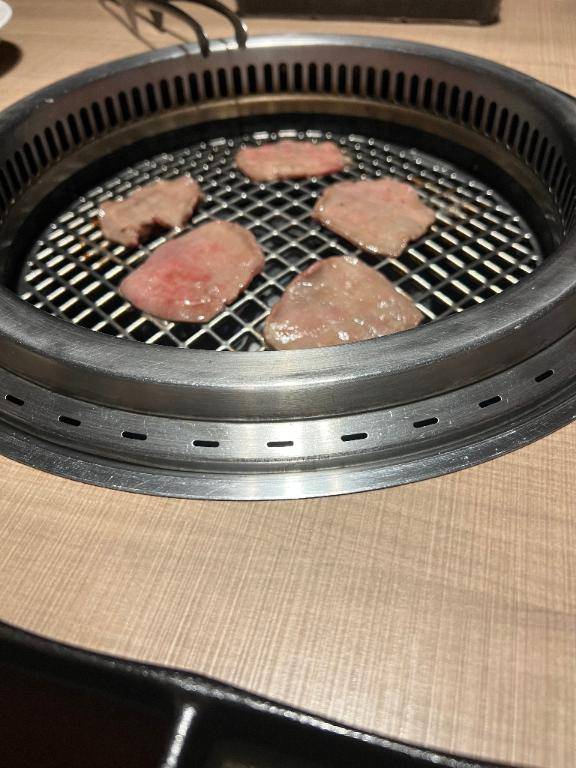 肉！
