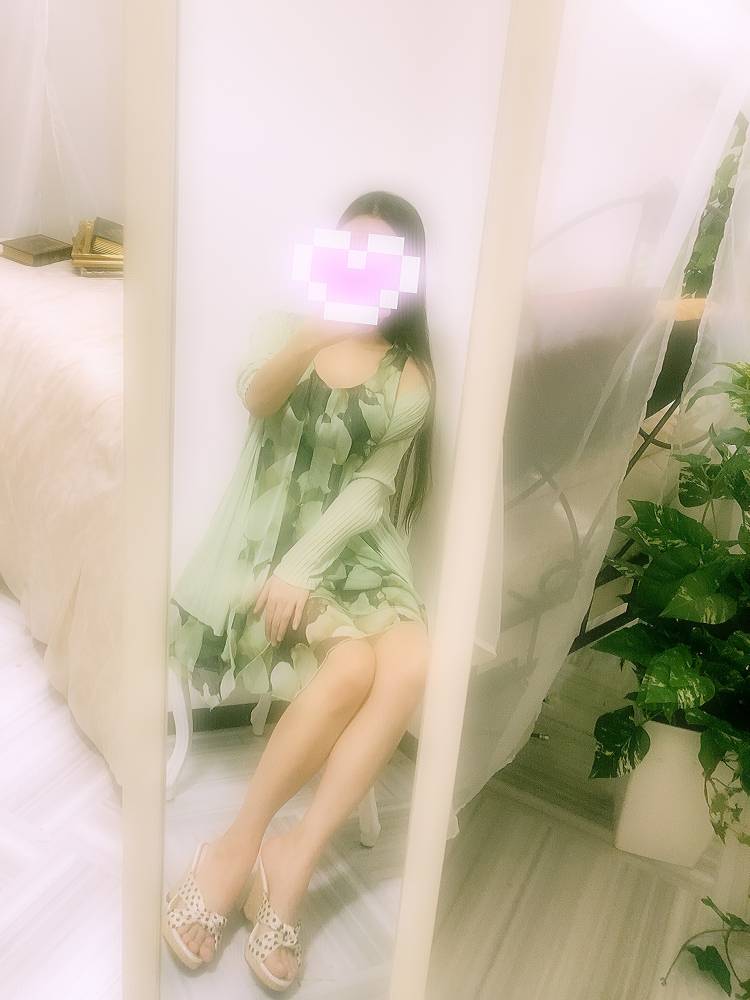 心をやわらかく包む、ミントグリーンの夜??