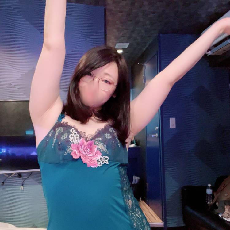 しほ　男性を悦ばせることに快感を感じる完成された痴女（新・回春マッサージ～椿～）