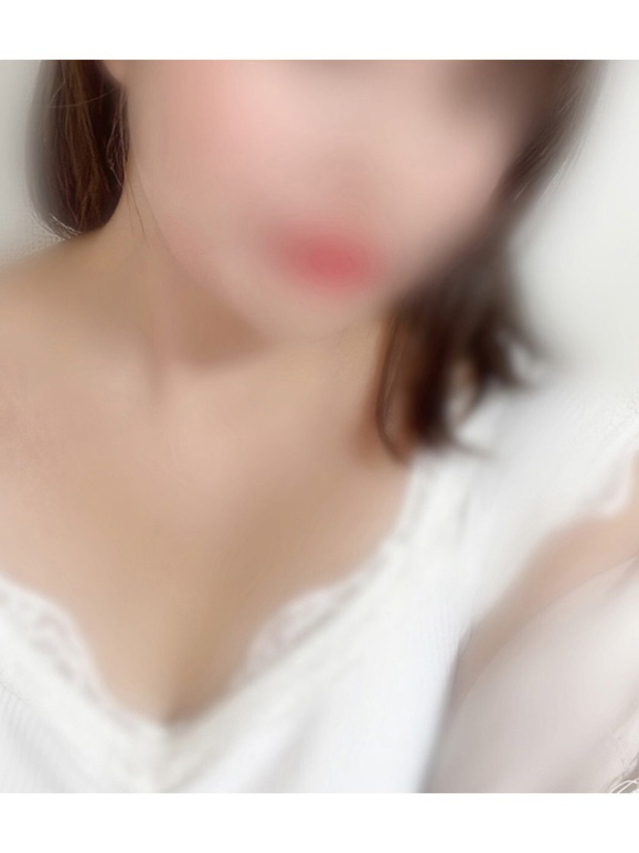 みこと（[ｴﾛ妻多数在籍] 妻美喰い ～20代清楚系若奥様から60代ﾄﾞM淫乱熟女まで多数在籍～　宇部-山口-防府-美祢）