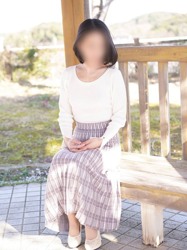 れいこ（[ｴﾛ妻多数在籍] 妻美喰い ～20代清楚系若奥様から60代ﾄﾞM淫乱熟女まで多数在籍～　宇部-山口-防府-美祢）