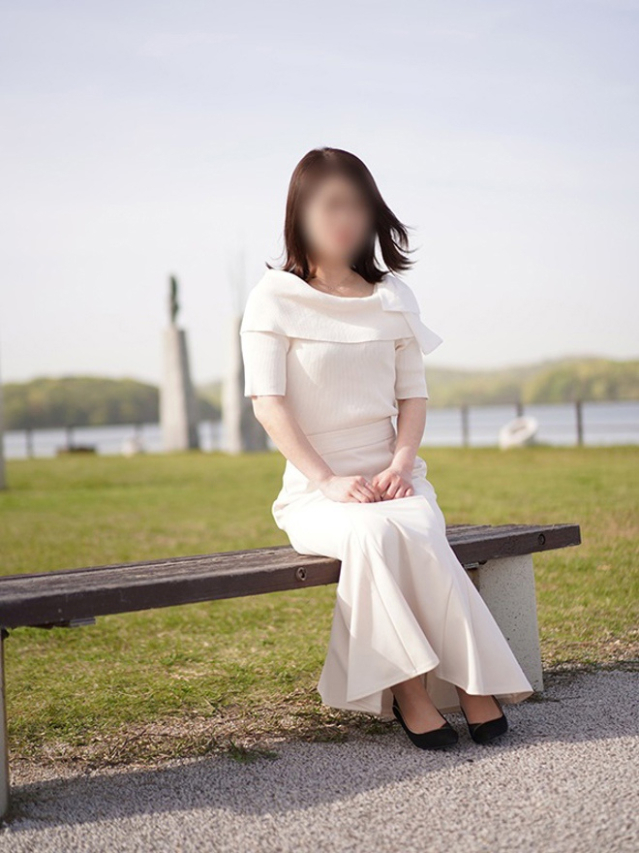 みほ（[ｴﾛ妻多数在籍] 妻美喰い ～20代清楚系若奥様から60代ﾄﾞM淫乱熟女まで多数在籍～　宇部-山口-防府-美祢）