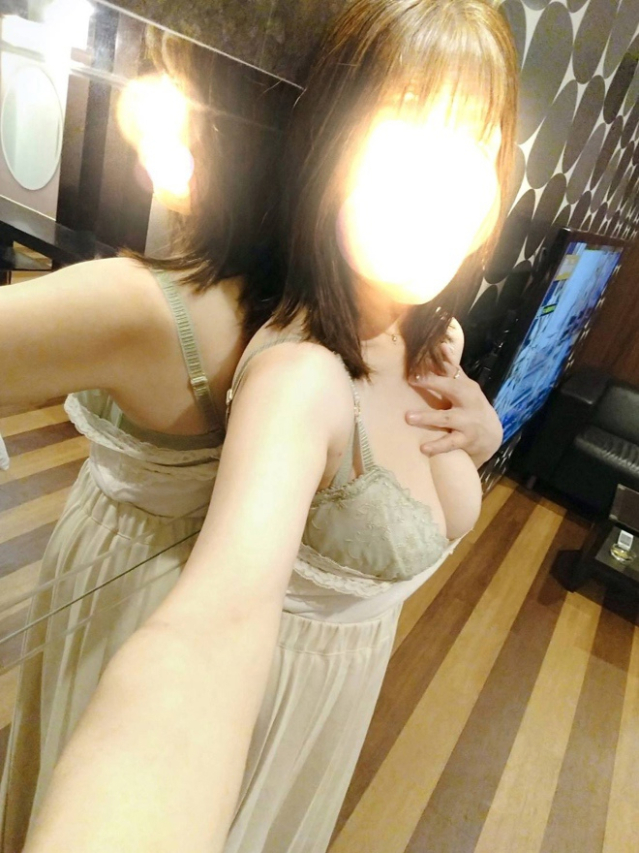 しほ（[ｴﾛ妻多数在籍] 妻美喰い ～20代清楚系若奥様から60代ﾄﾞM淫乱熟女まで多数在籍～　宇部-山口-防府-美祢）