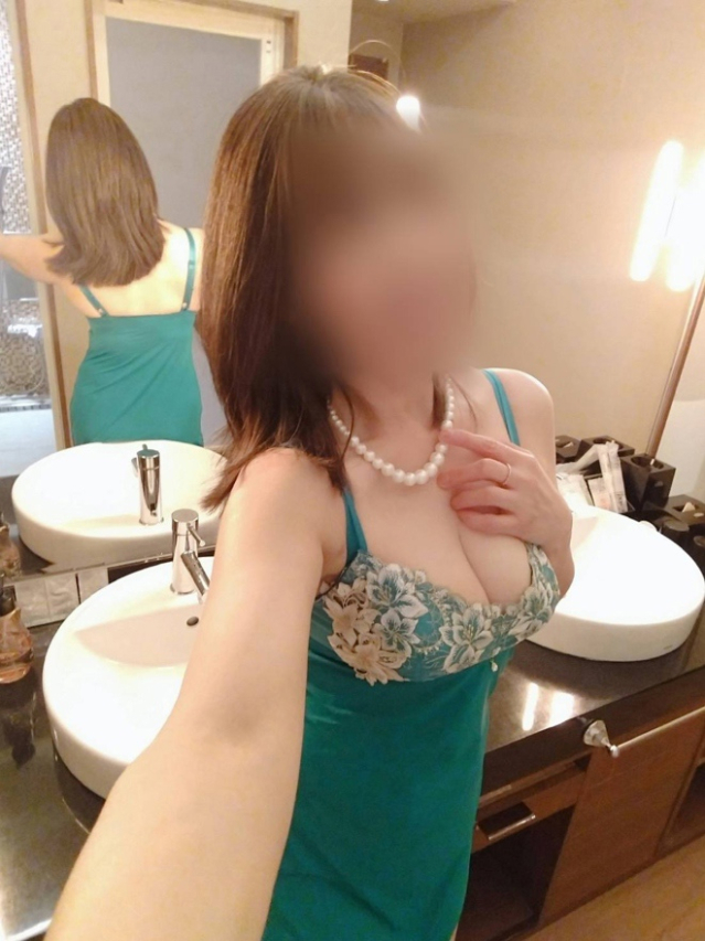しほ（[ｴﾛ妻多数在籍] 妻美喰い ～20代清楚系若奥様から60代ﾄﾞM淫乱熟女まで多数在籍～　宇部-山口-防府-美祢）