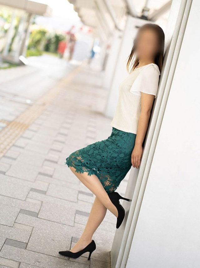 はるか（[ｴﾛ妻多数在籍] 妻美喰い ～20代清楚系若奥様から60代ﾄﾞM淫乱熟女まで多数在籍～　宇部-山口-防府-美祢）