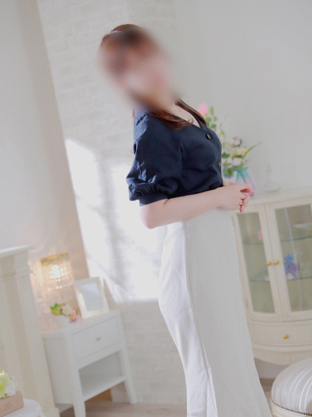 まい🩷（White CLUB ホワイトクラブ）