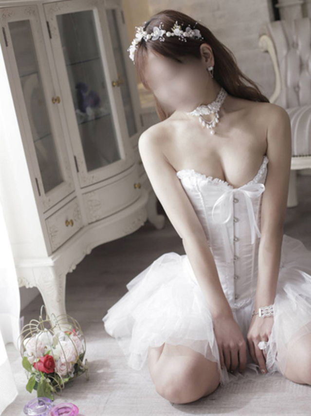 かな🐱(White CLUB ホワイトクラブ)