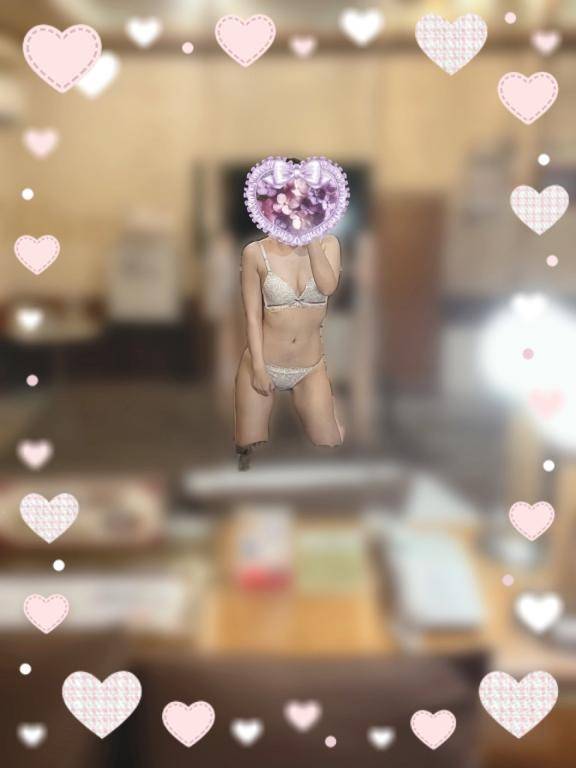 ツバキ～推し活より私を推して？～