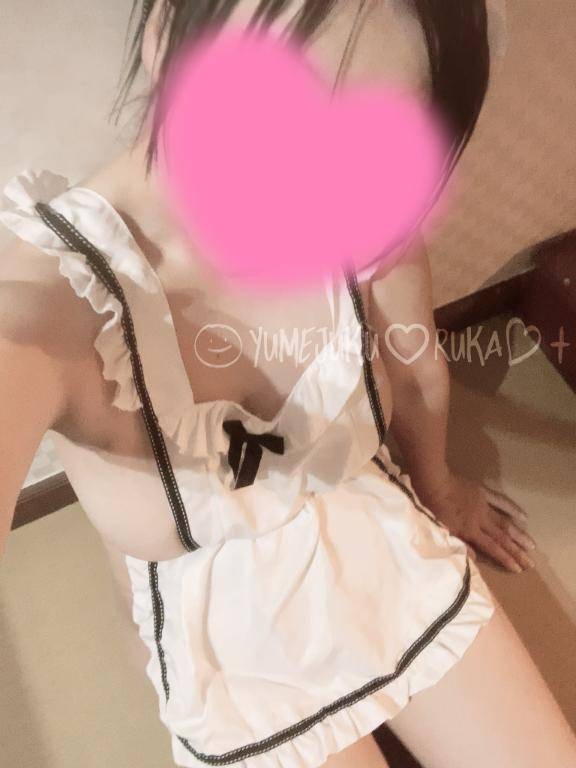 裸エプロンウィーク3日目 ??鍵付きはポロリもあるよ??