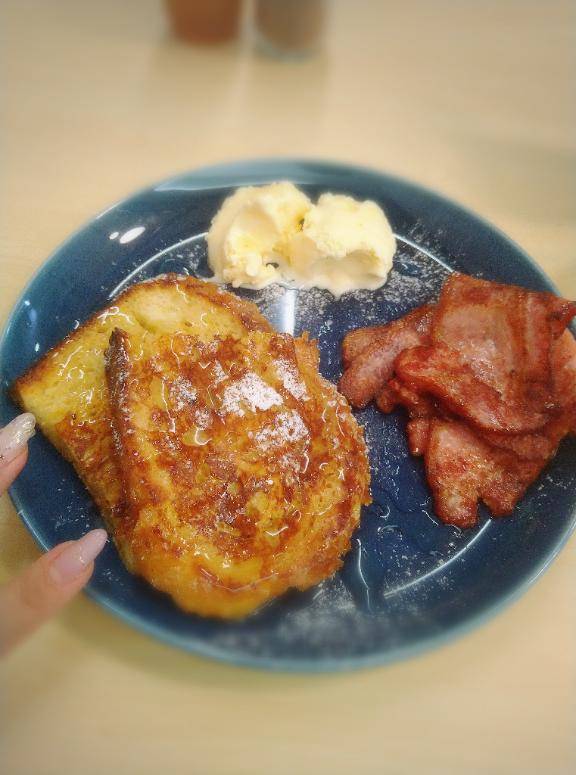 モーニングからオヤツまで????