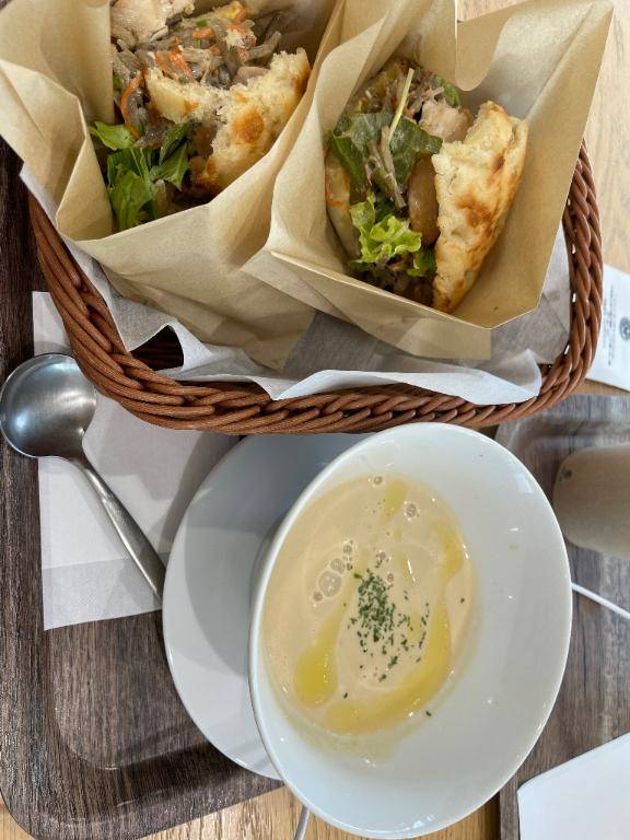 よく食べてよく働いてよく遊ぶ