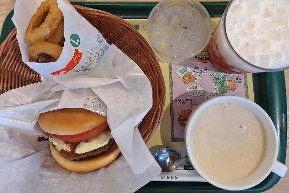 ハンバーガーはモス